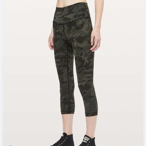 Lululemon capri